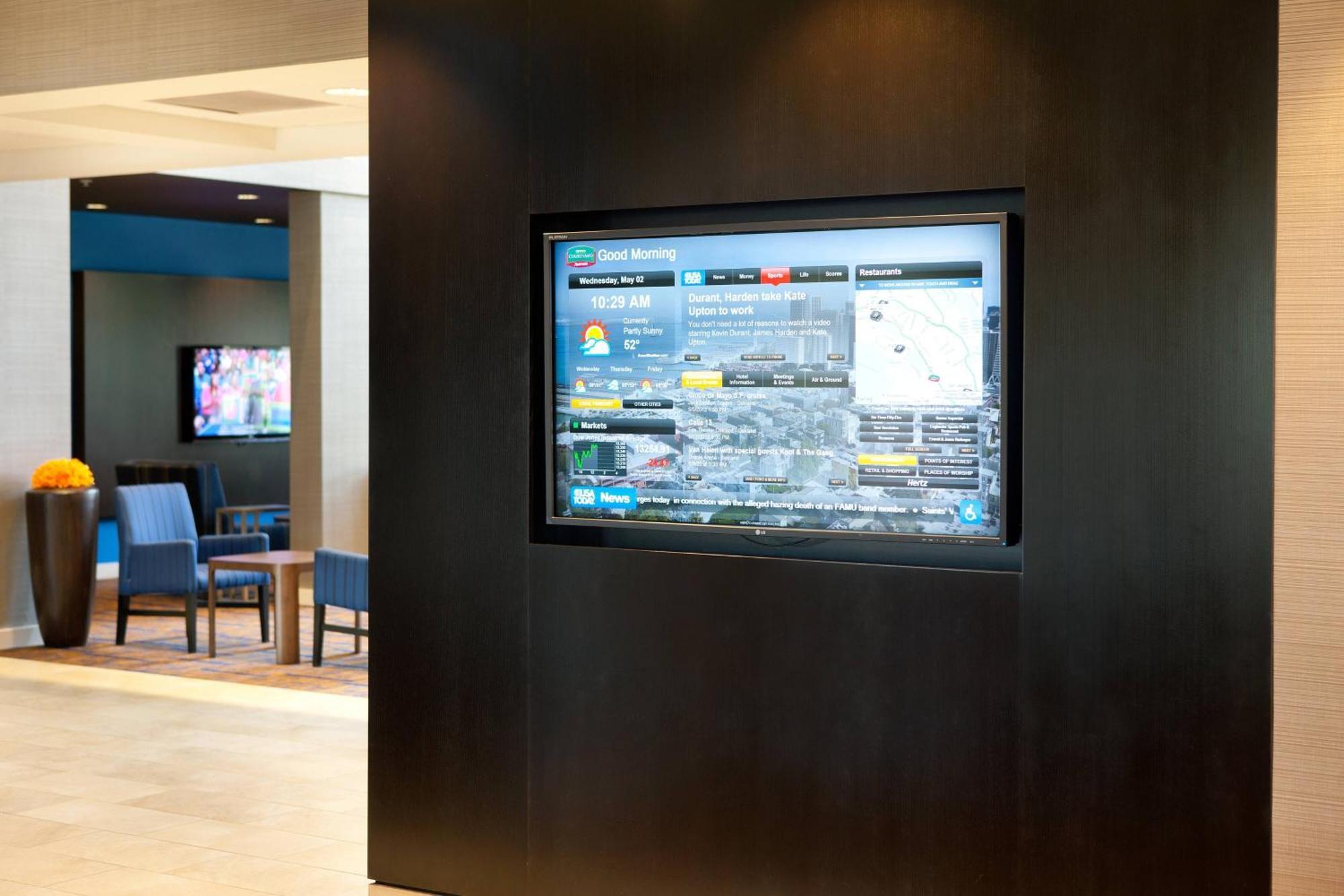 Готель Courtyard By Marriott Oakland Airport Екстер'єр фото