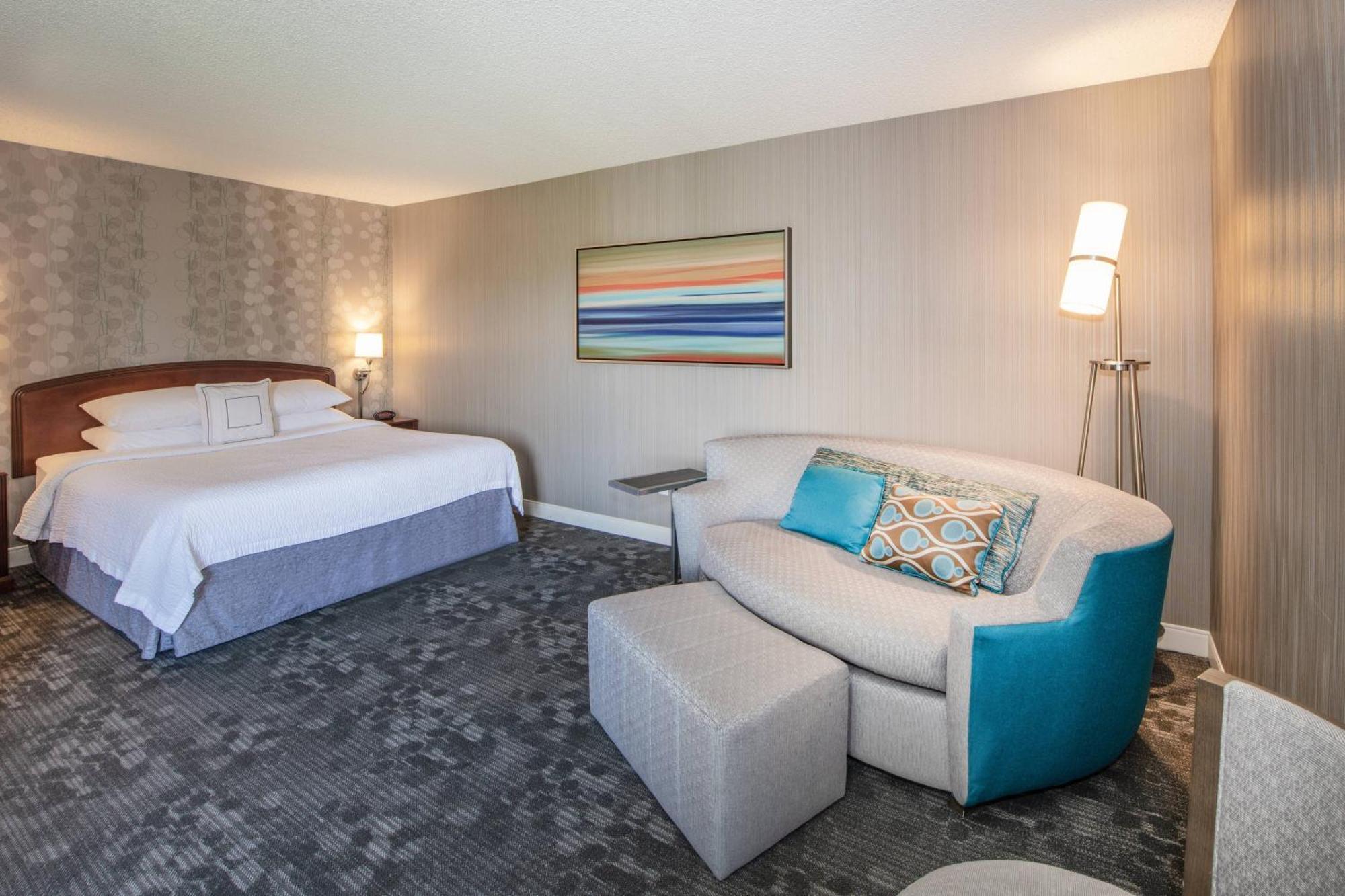Готель Courtyard By Marriott Oakland Airport Екстер'єр фото